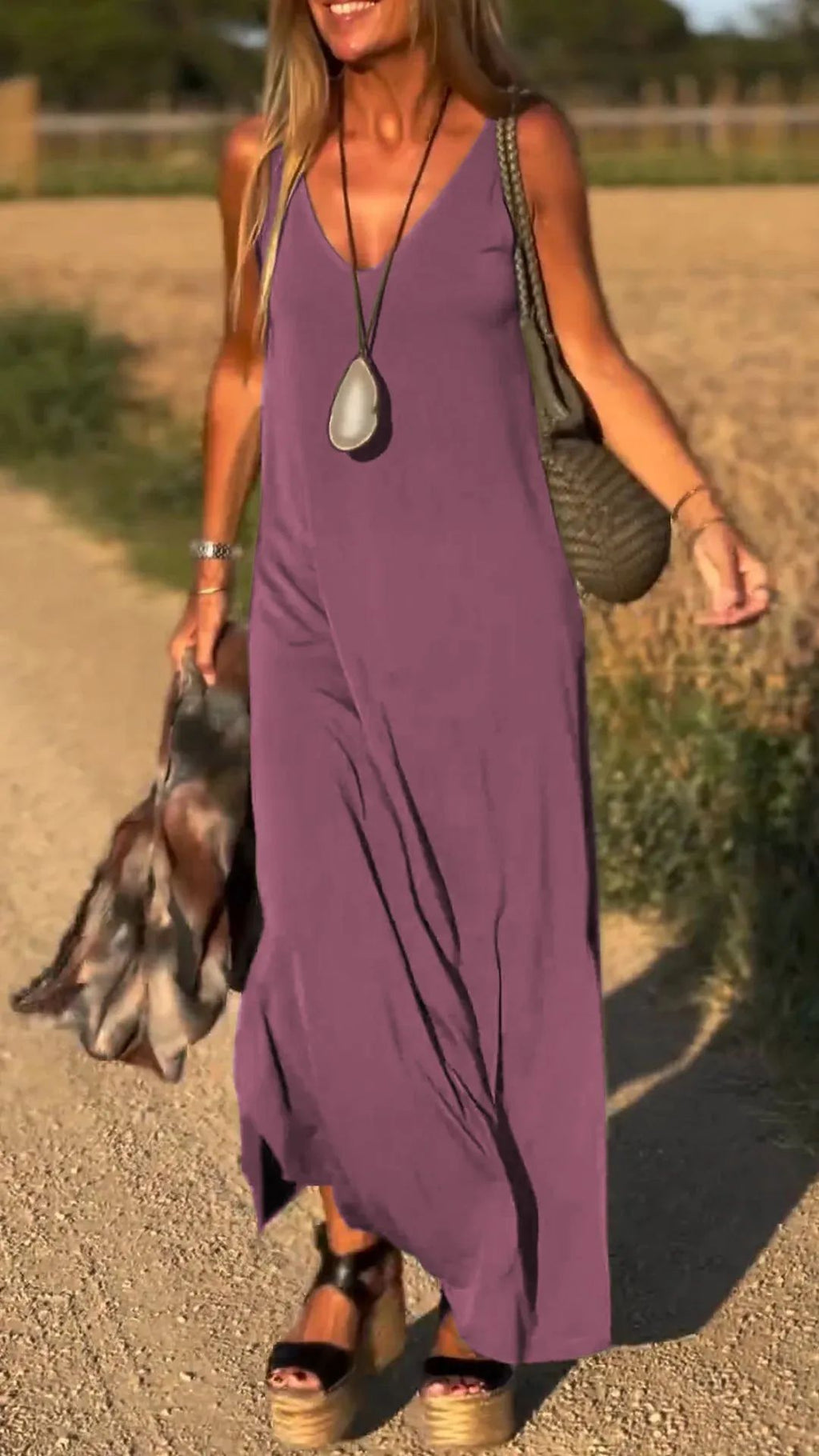 Women's Sexy Trend V-neck Strap Dress