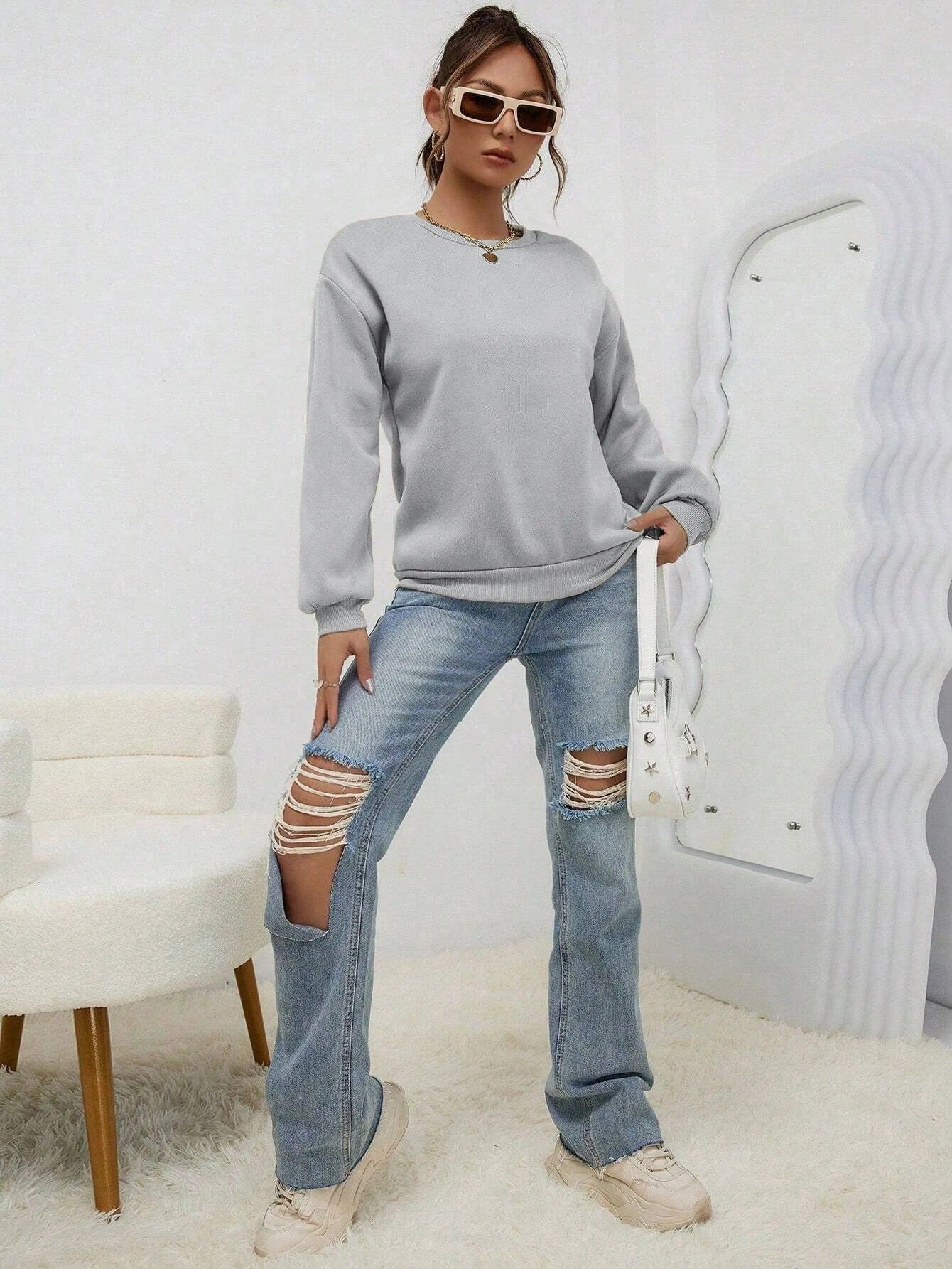 Women’s Loose-Fit Casual Pullover Sweatshirt