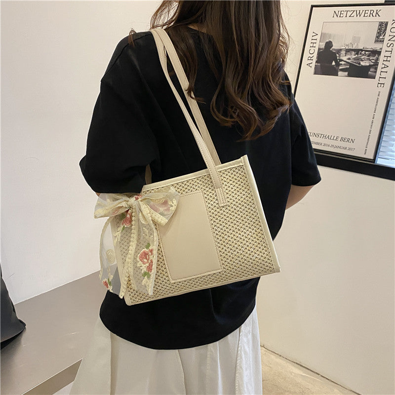 Ladies New Summer Fashion Braided Shoulder Bag