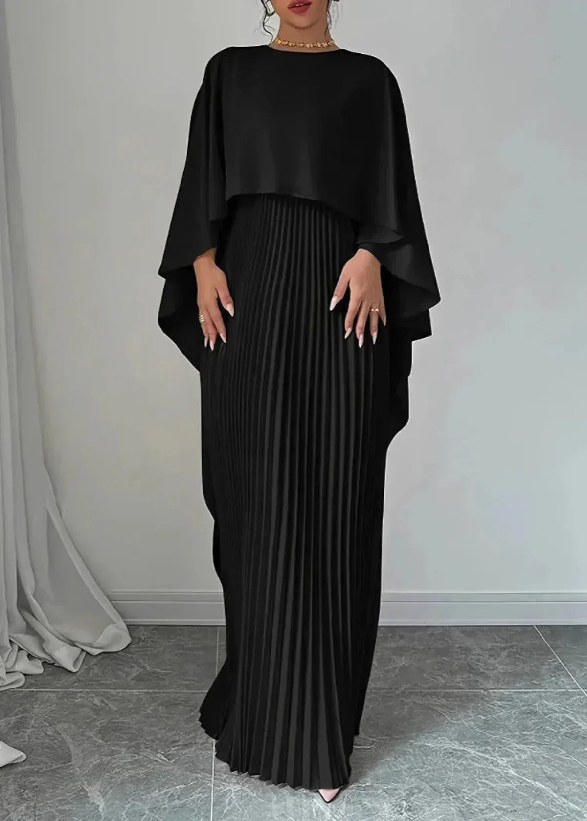 Women's Cape Sleeve Pleated Maxi Dress with Round Neckline