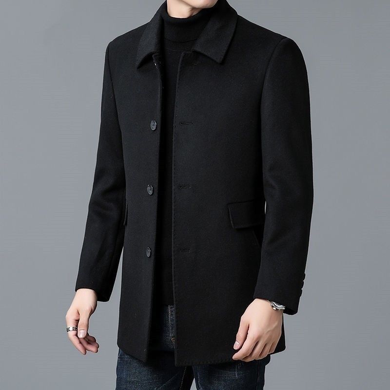 Tailored Men's Mid-Length Overcoat with Notched Collar and Button Closure