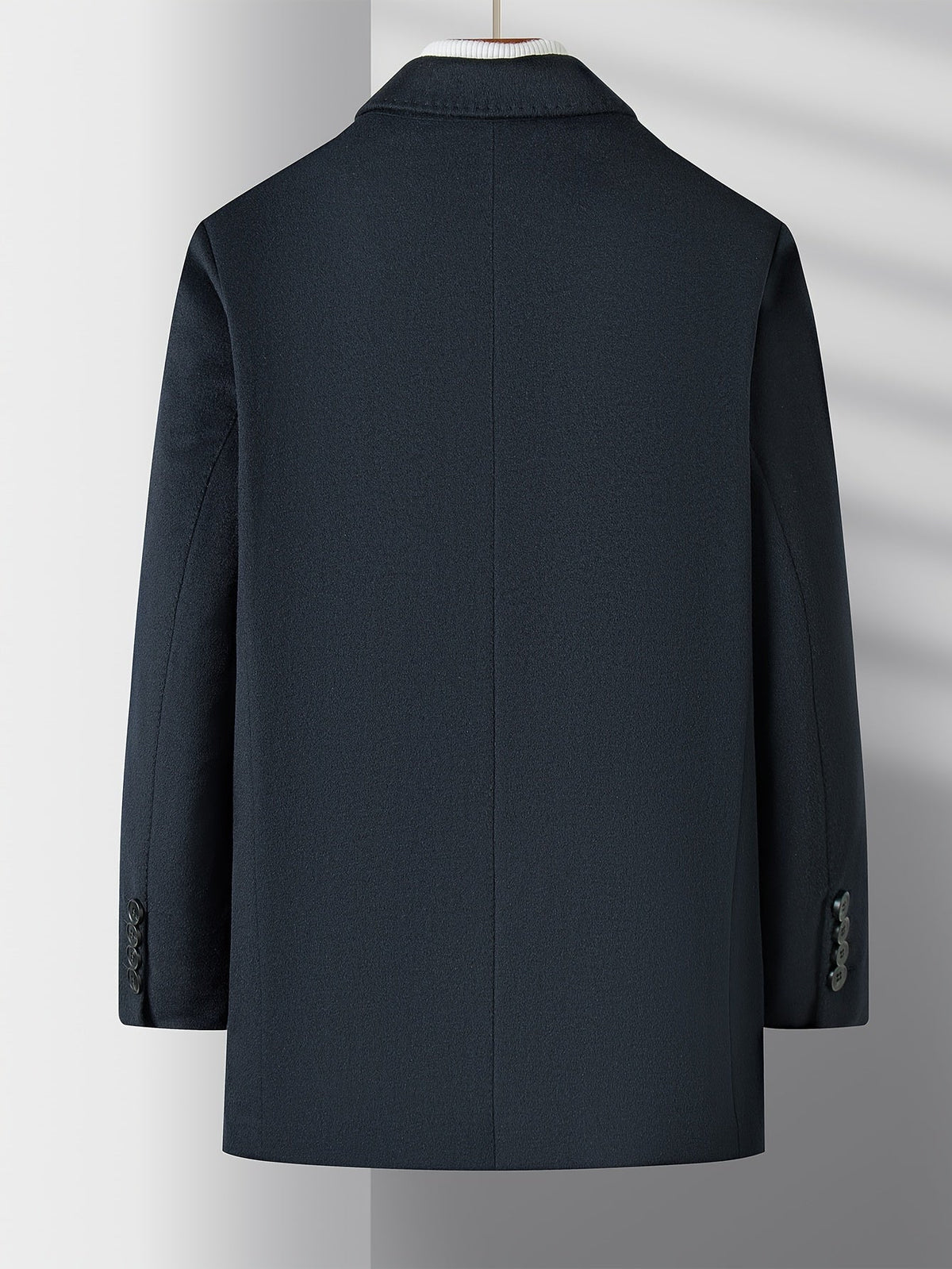Men's Classic Button-Front Overcoat with Notched Collar and Side Pockets