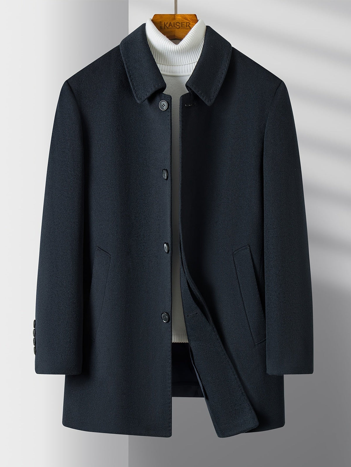 Men's Classic Button-Front Overcoat with Notched Collar and Side Pockets