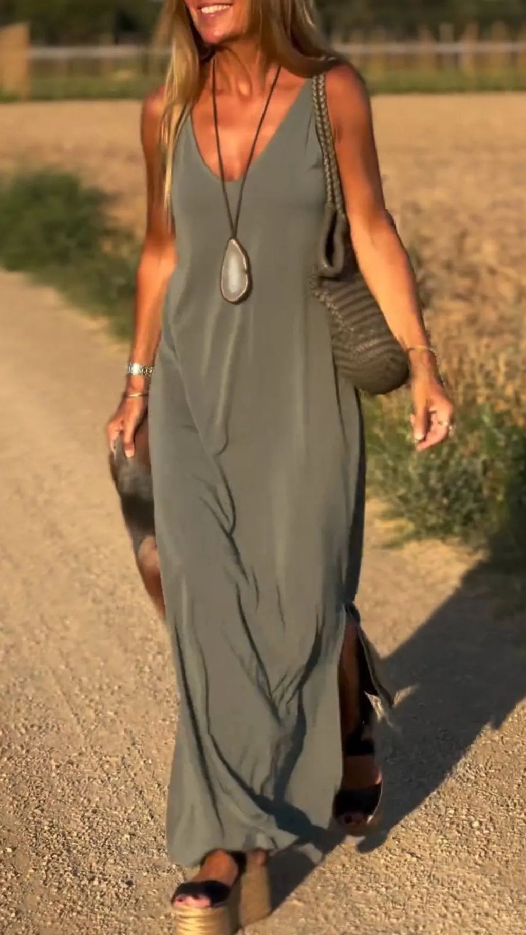 Women's Sexy Trend V-neck Strap Dress