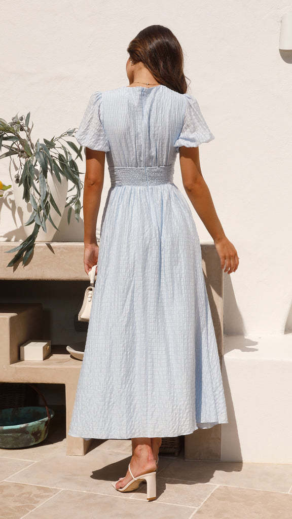 Long V-neck dress with puffed sleeves