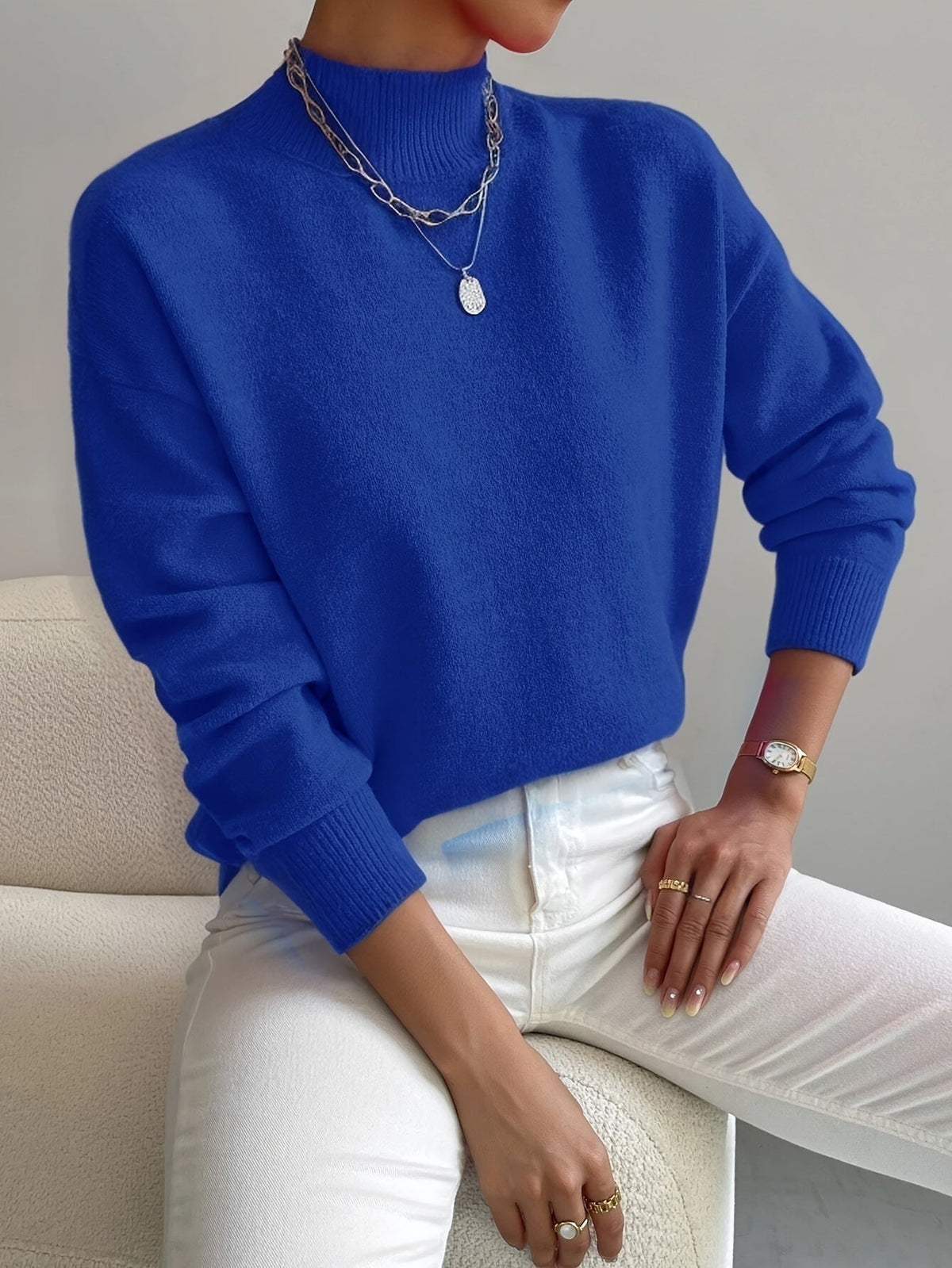 Elegant Collar Women's Sweater in Soft Knit for Versatile Winter Wear