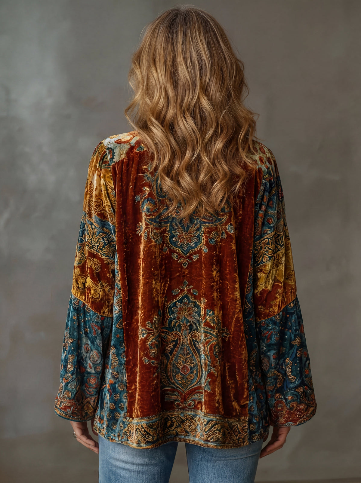 Women's Stylish Velvet-Touch Bohemian Cardigan with Intricate Patterns