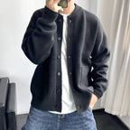 Men's Cardigan Sweater with Button-Front Closure and Patch Pockets