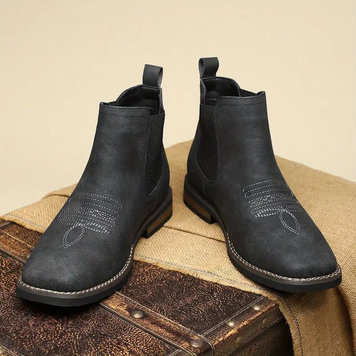Men's Chelsea Boots with Slip-On Closure, Ankle Height and Elastic Side Panels