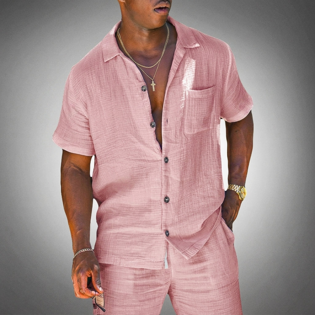 Men's Short Sleeve Shirt with Button Front and Chest Pocket