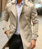 Men's Trench Coat with Double-Breasted Button Closure and Epaulet Shoulders
