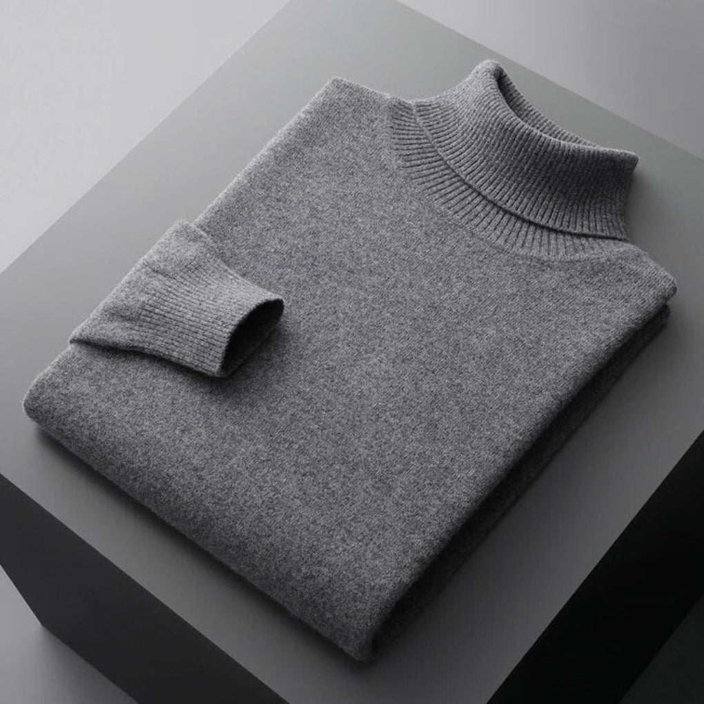 Men's Relaxed Fit Turtleneck Sweater with Fold-Over Collar and Long Sleeves